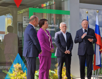 Borut Florjančič, predsednik ZZS; Tatjana Zagorc, GZS; Roman Žveglič, predsednik KGZS.