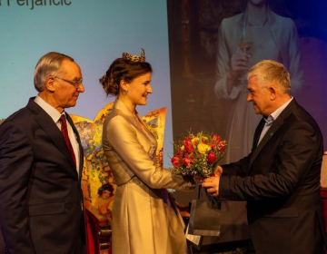 Nova vinska kraljica Slovenije je Sanja Ferjančič
