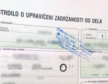 Kljub uvedbi elektronskega bolniškega lista bodo kmečki zavarovanci še vedno prejemali tudi bolniške liste v fizični obliki.