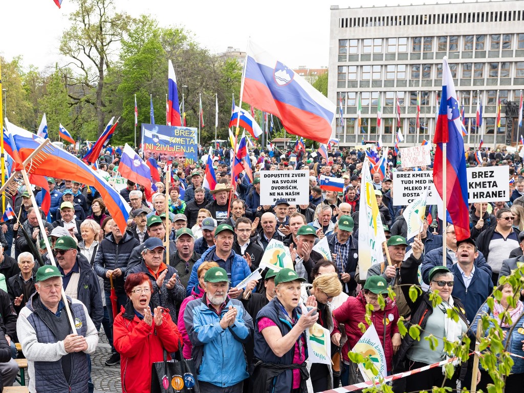 Spoštovane kmetice, kmetje, državljanke in državljani naše čudovite Slovenije!