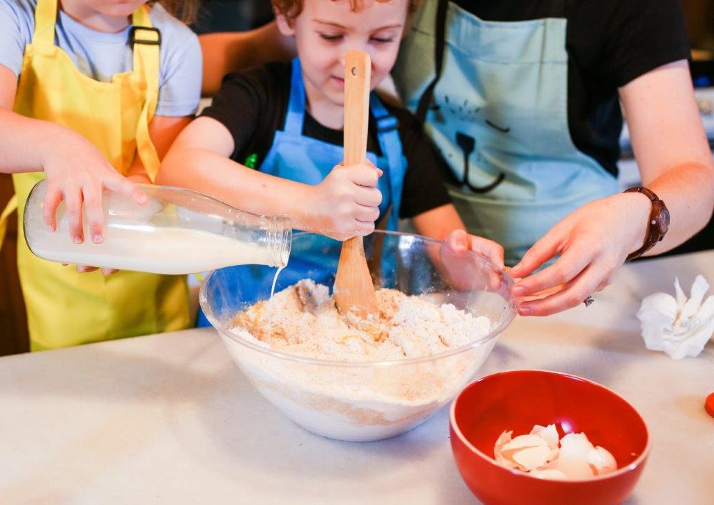 Pridelovalci hrane, povežite se z lokalnimi vrtci in šolami ter bodite del dogodka Tradicionalni slovenski zajtrk, 11. junija 2021