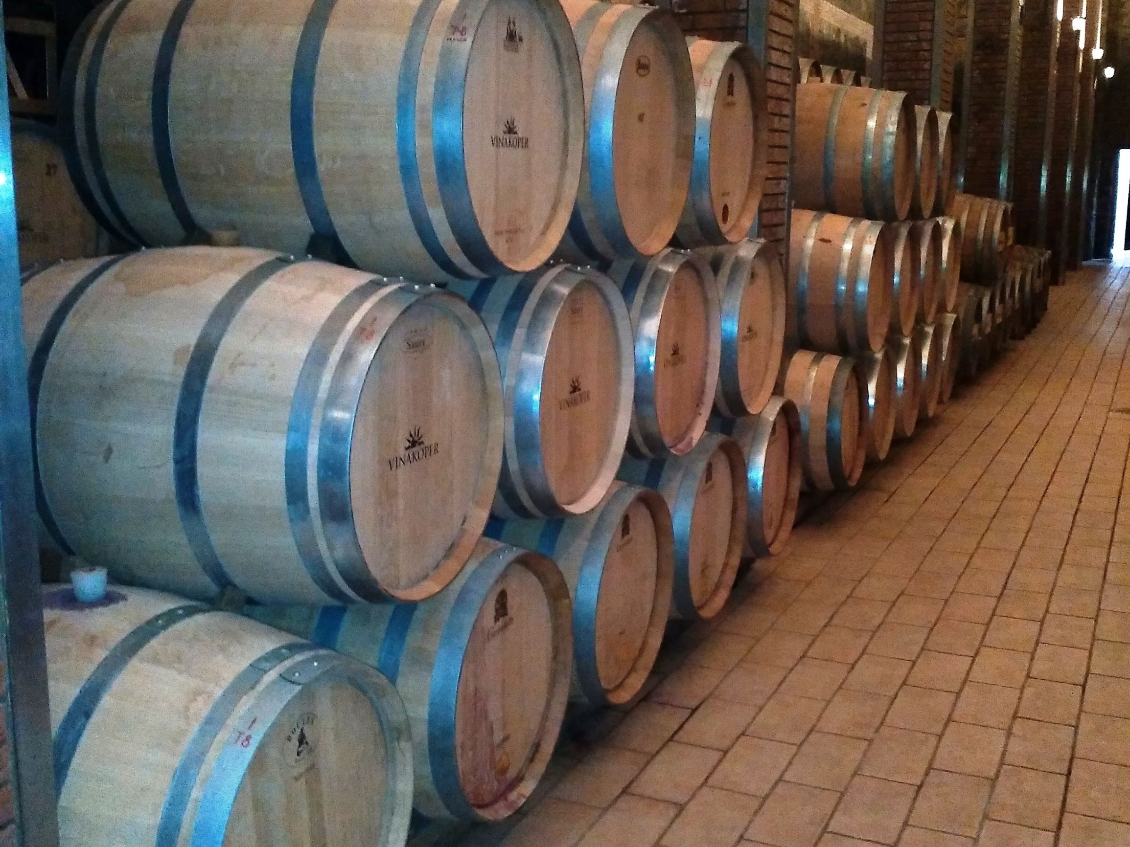 Agencija vinarje poziva k pravočasni predložitvi dokazil o krizni destilaciji vina