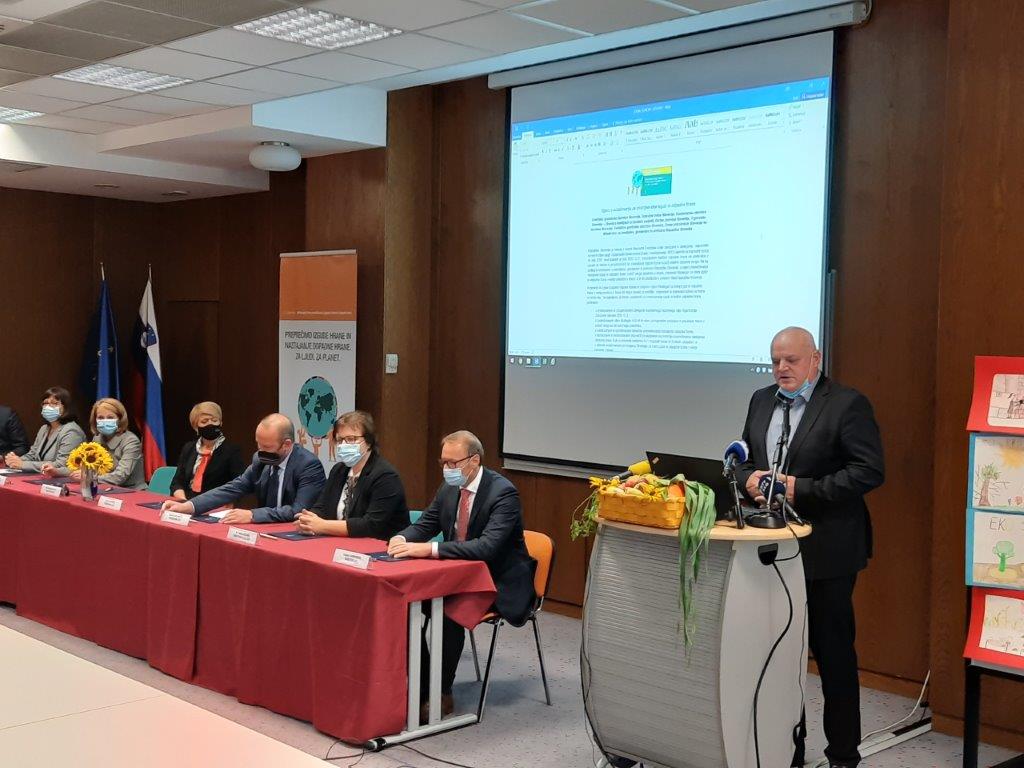 KGZS podpisala izjavo o sodelovanju za zmanjšanje izgub in odpadne hrane